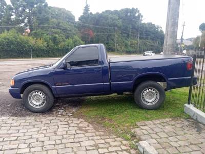 CHEVROLET - S10 - 1996/1996 - Vermelha - R$ 33.900,00