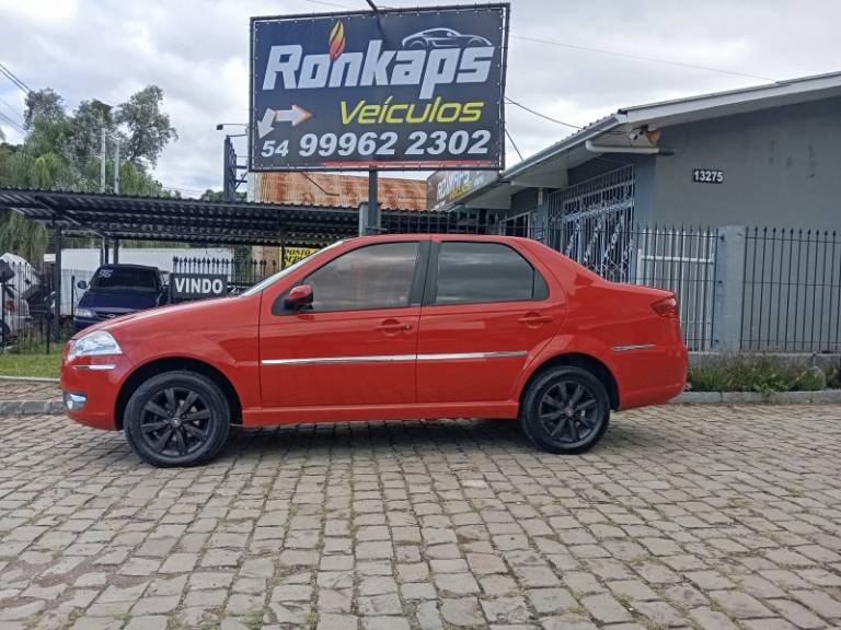FIAT - SIENA - 2009/2009 - Vermelha - R$ 31.900,00