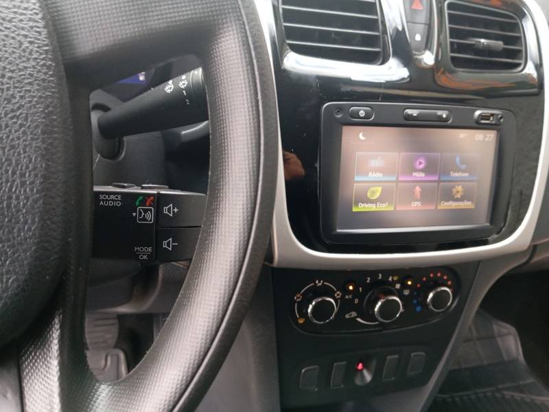 RENAULT - SANDERO - 2019/2019 - Prata - R$ 48.900,00