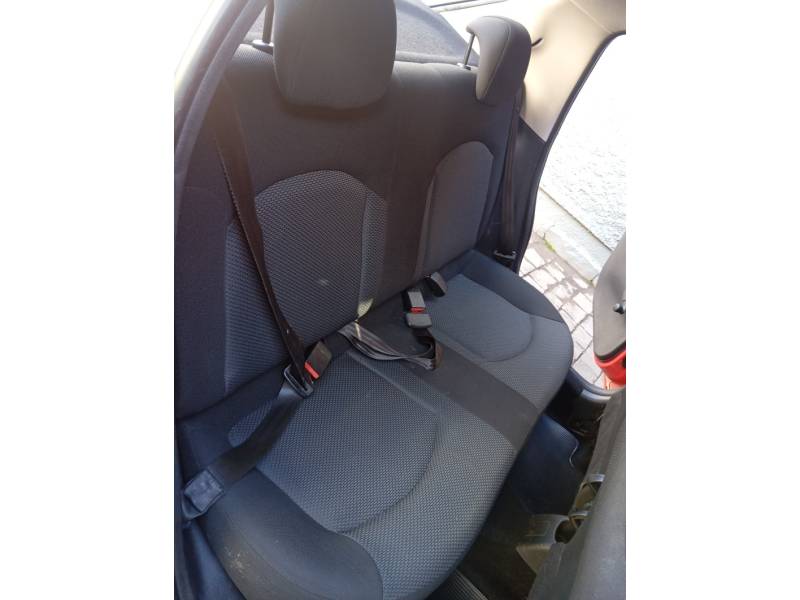 PEUGEOT - 207 - 2014/2014 - Vermelha - R$ 29.900,00