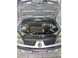 RENAULT - CLIO - 2006/2006 - Prata - R$ 19.900,00