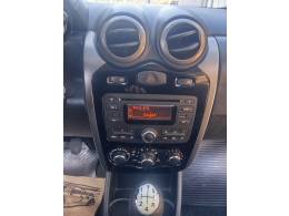 RENAULT - SANDERO - 2012/2012 - Preta - R$ 35.900,00