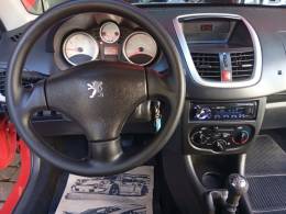 PEUGEOT - 207 - 2014/2014 - Vermelha - R$ 29.900,00