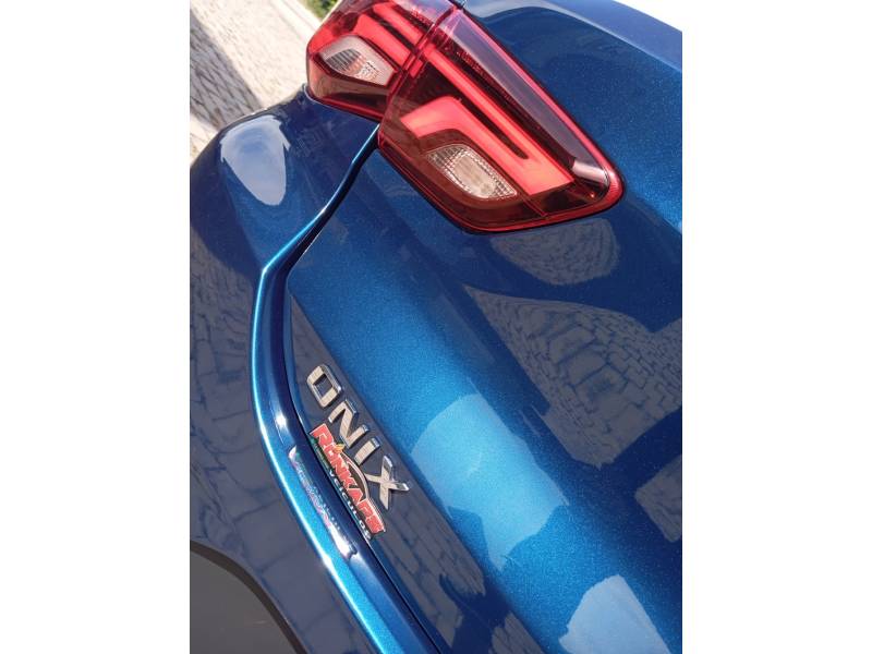 CHEVROLET - ONIX - 2020/2020 - Azul - R$ 74.900,00