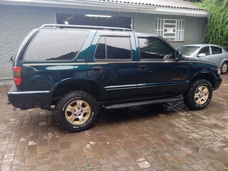 CHEVROLET - BLAZER - 1998/1998 - Verde - R$ 36.900,00