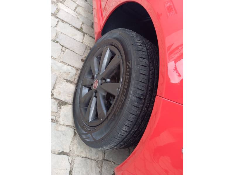 FIAT - SIENA - 2009/2009 - Vermelha - R$ 31.900,00