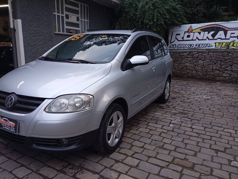 VOLKSWAGEN - SPACEFOX - 2008/2008 - Prata - R$ 31.900,00