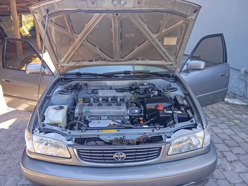 TOYOTA - COROLLA - 2001/2001 - Cinza - R$ 29.900,00