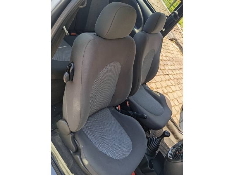 FORD - KA - 2004/2004 - Cinza - R$ 22.900,00