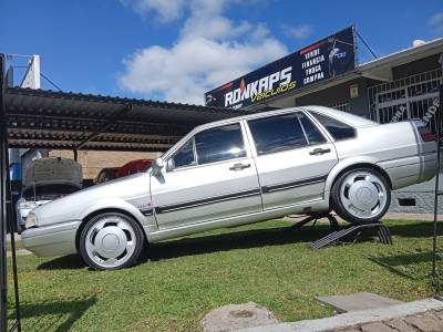 VOLKSWAGEN - SANTANA - 1996/1996 - Prata - R$ 28.900,00