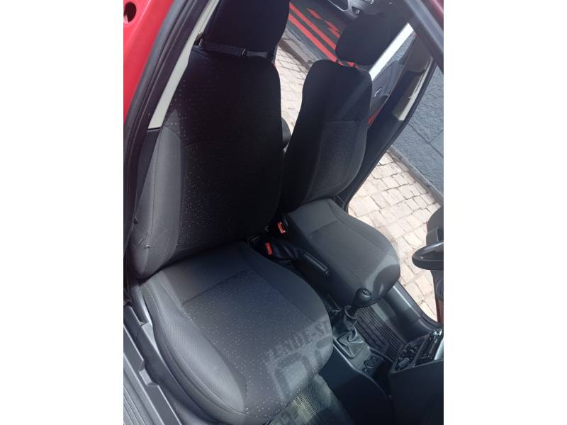 CHEVROLET - CORSA - 2009/2009 - Vermelha - R$ 31.900,00