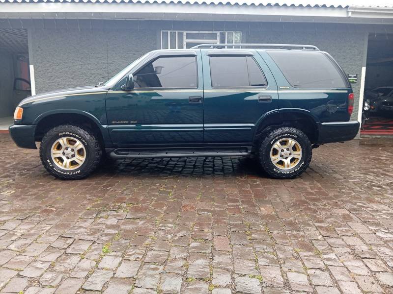 CHEVROLET - BLAZER - 1998/1998 - Verde - R$ 36.900,00