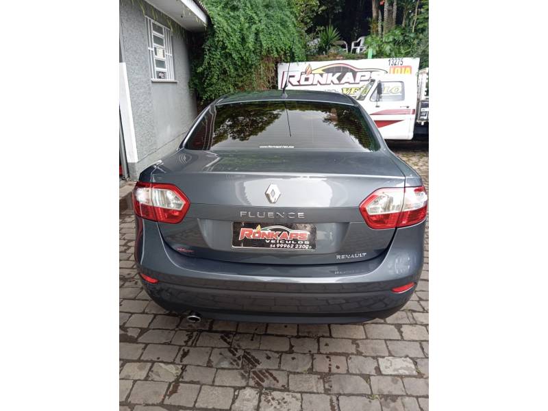 RENAULT - FLUENCE - 2013/2013 - Cinza - R$ 41.500,00