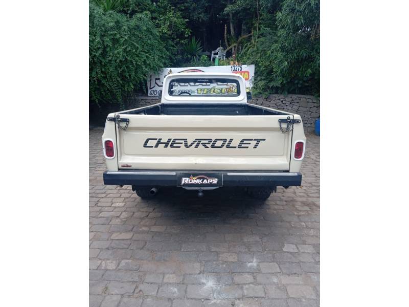 CHEVROLET - C14 - 1976/1976 - Bege - R$ 39.900,00