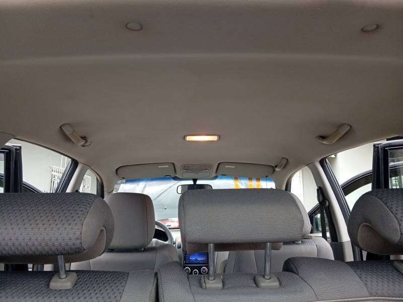 HYUNDAI - TUCSON - 2010/2010 - Preta - R$ 42.500,00