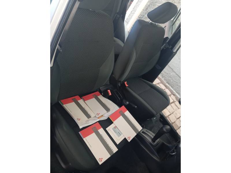 MITSUBISHI - PAJERO TR4 - 2010/2010 - Prata - R$ 59.900,00