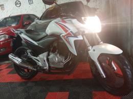 HONDA - CB 300R - 2015/2015 - Branca - R$ 17.900,00