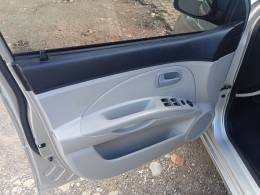 KIA MOTORS - PICANTO - 2011/2011 - Prata - R$ 29.900,00