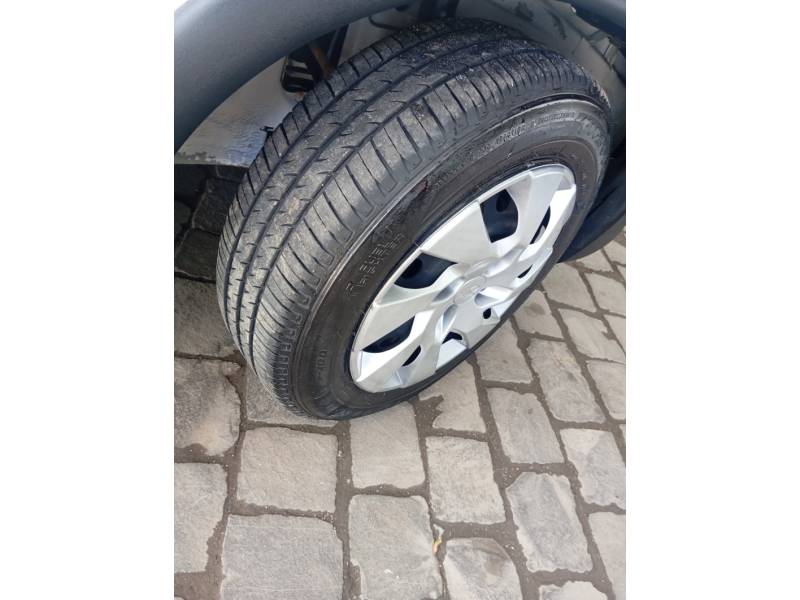 CHEVROLET - CORSA - 1996/1996 - Branca - R$ 18.900,00