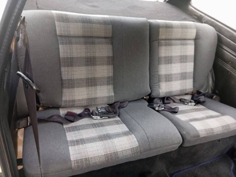 VOLKSWAGEN - GOL - 1984/1984 - Bege - R$ 28.900,00
