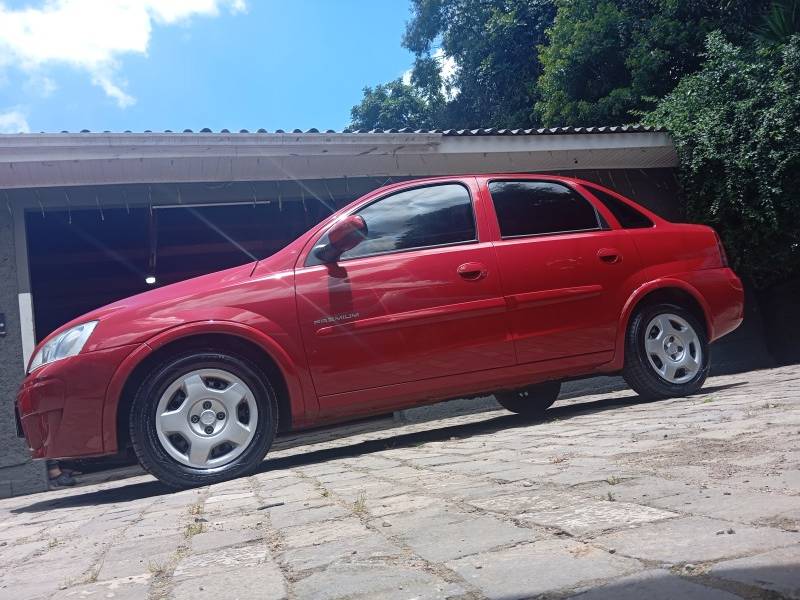 CHEVROLET - CORSA - 2009/2009 - Vermelha - R$ 31.900,00