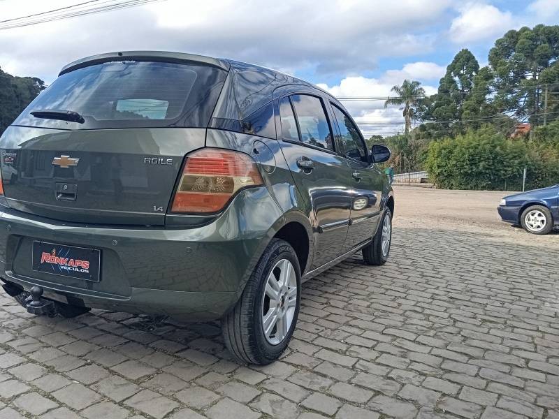 CHEVROLET - AGILE - 2010/2010 - Verde - R$ 36.500,00