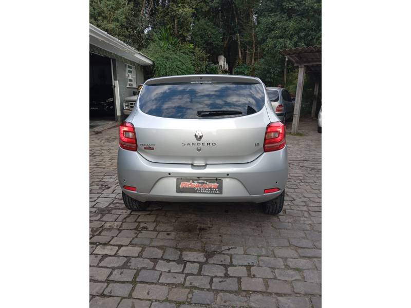RENAULT - SANDERO - 2019/2019 - Prata - R$ 48.900,00