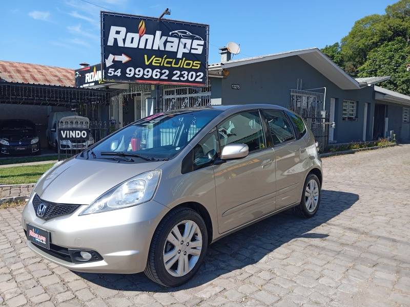 HONDA - FIT - 2010/2010 - Dourada - R$ 46.900,00