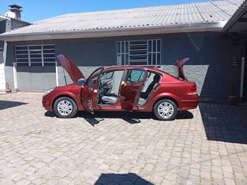 CHEVROLET - VECTRA - 2011/2011 - Vermelha - R$ 43.900,00