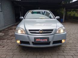 CHEVROLET - ASTRA - 2011/2011 - Prata - R$ 39.900,00