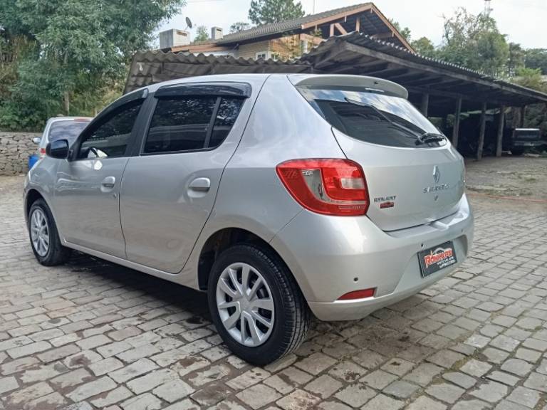 RENAULT - SANDERO - 2019/2019 - Prata - R$ 48.900,00