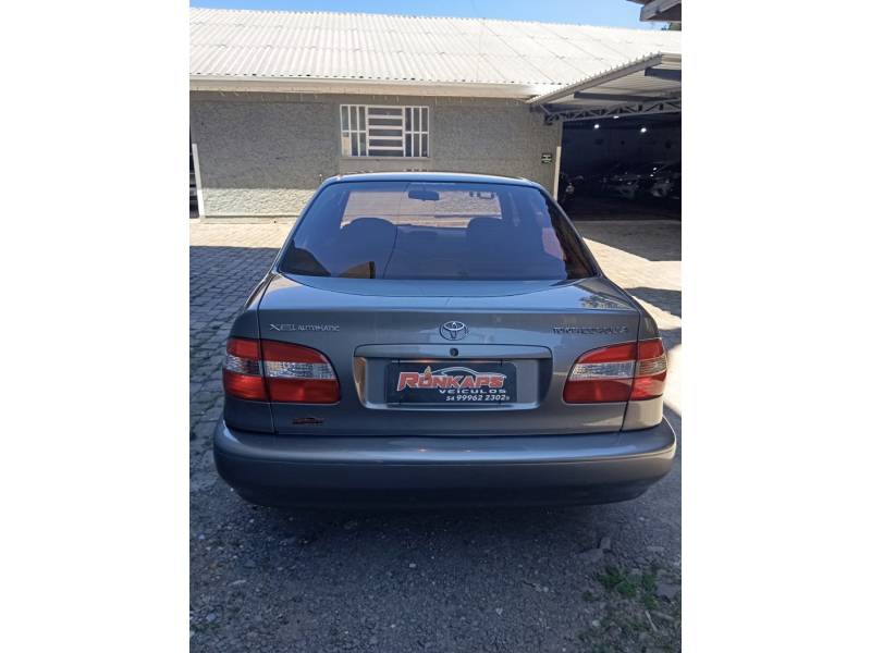 TOYOTA - COROLLA - 2001/2001 - Cinza - R$ 29.900,00
