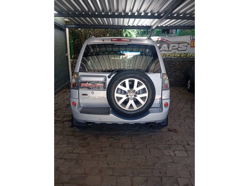 MITSUBISHI - PAJERO TR4 - 2010/2010 - Prata - R$ 59.900,00