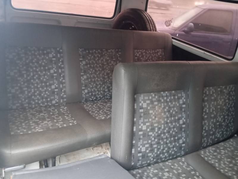VOLKSWAGEN - KOMBI - 2007/2007 - Branca - R$ 39.900,00