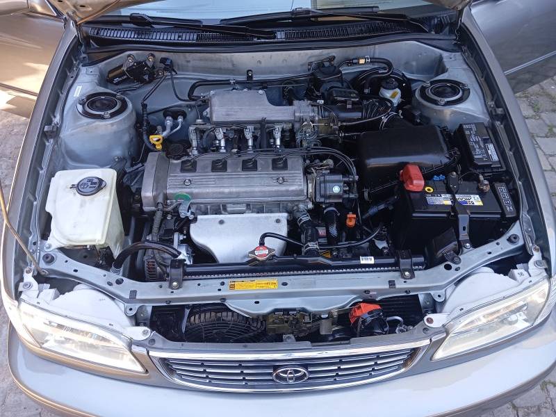 TOYOTA - COROLLA - 2001/2001 - Cinza - R$ 28.900,00