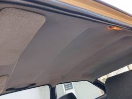 VOLKSWAGEN - GOL - 1984/1984 - Bege - R$ 28.900,00