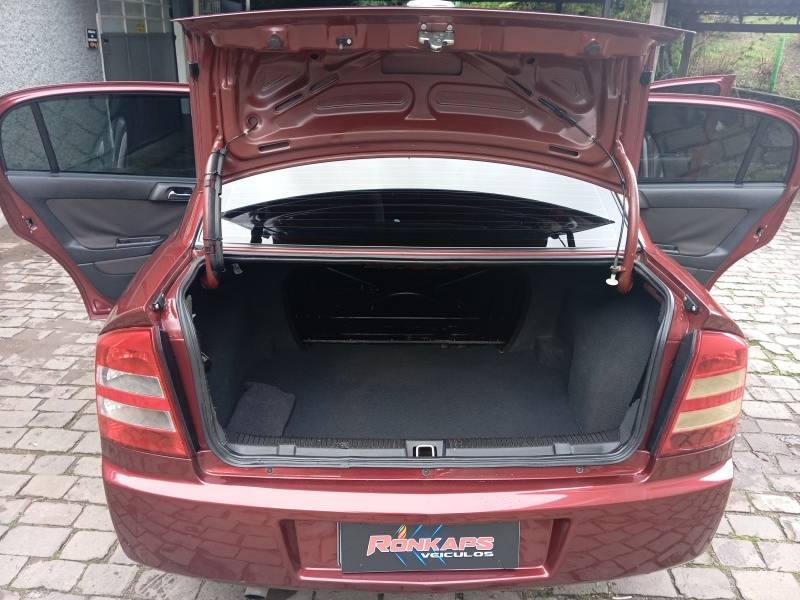 CHEVROLET - ASTRA - 2007/2007 - Vinho - R$ 33.900,00