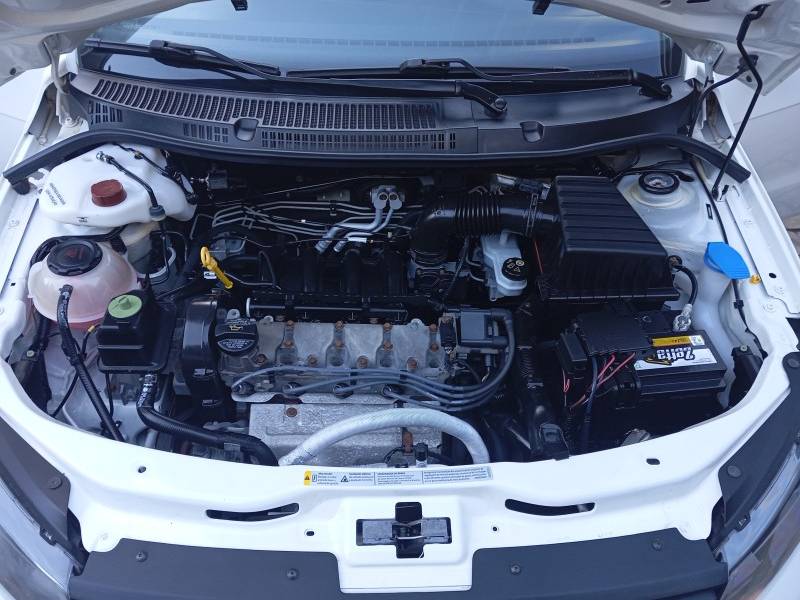 VOLKSWAGEN - GOL - 2022/2022 - Branca - R$ 59.900,00