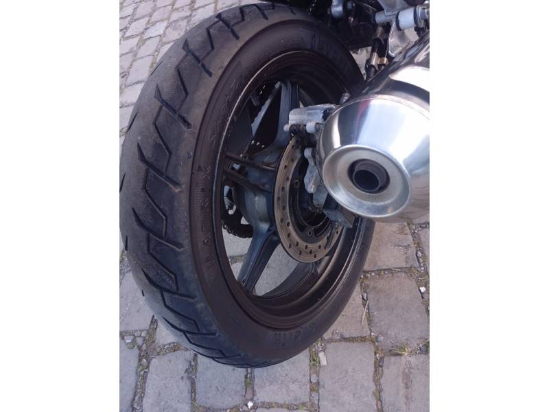 HONDA - CB 300R - 2012/2012 - Vermelha - R$ 13.900,00