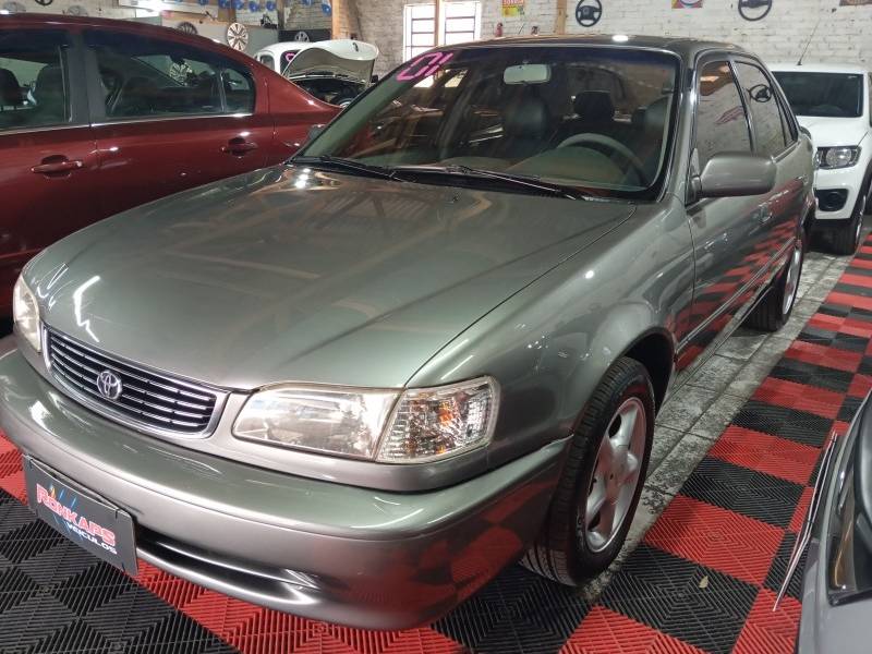 TOYOTA - COROLLA - 2001/2001 - Cinza - R$ 28.900,00