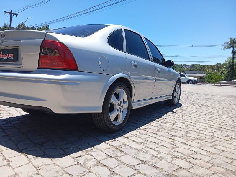 CHEVROLET - VECTRA - 2002/2002 - Prata - Sob Consulta