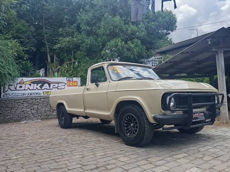 CHEVROLET - C14 - 1976/1976 - Bege - R$ 39.900,00