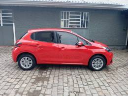 PEUGEOT - 208 - 2018/2018 - Vermelha - R$ 45.900,00