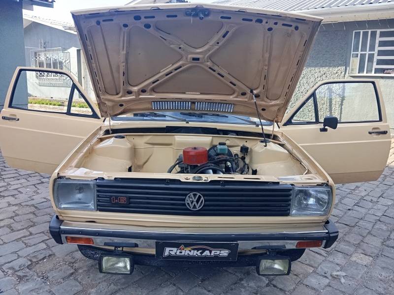 VOLKSWAGEN - GOL - 1984/1984 - Bege - R$ 28.900,00