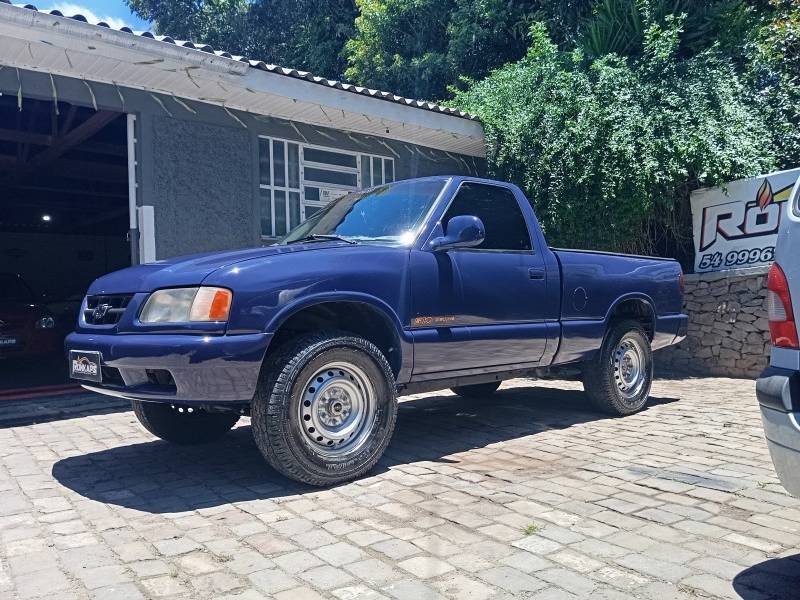 CHEVROLET - S10 - 1996/1996 - Vermelha - R$ 33.900,00