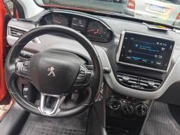PEUGEOT - 208 - 2018/2018 - Vermelha - R$ 45.900,00