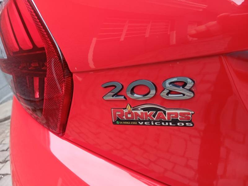 PEUGEOT - 208 - 2018/2018 - Vermelha - R$ 45.900,00