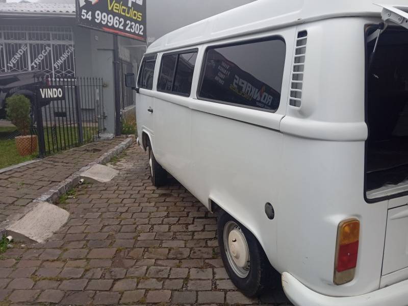 VOLKSWAGEN - KOMBI - 2007/2007 - Branca - R$ 39.900,00