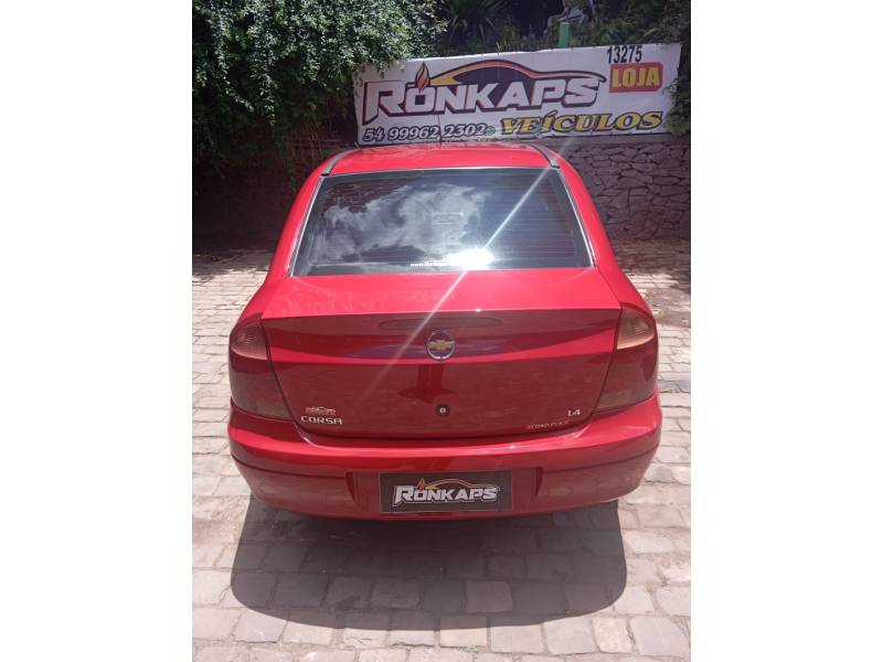 CHEVROLET - CORSA - 2009/2009 - Vermelha - R$ 31.900,00