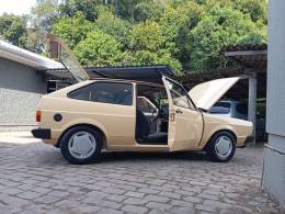 VOLKSWAGEN - GOL - 1984/1984 - Bege - R$ 28.900,00